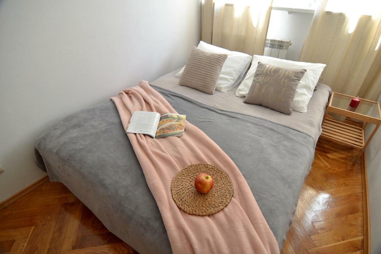 Sloneczny Apartament Grzybowska 华沙 外观 照片